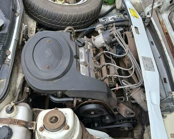 Белый ЗАЗ 1103 Славута, объемом двигателя 1.2 л и пробегом 140 тыс. км за 900 $, фото 18 на Automoto.ua