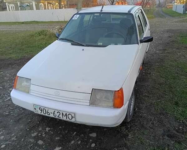 Белый ЗАЗ 1103 Славута, объемом двигателя 1.2 л и пробегом 167 тыс. км за 850 $, фото 1 на Automoto.ua