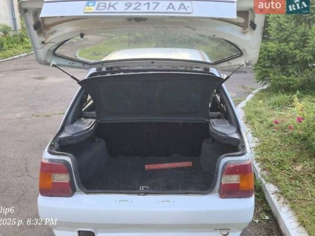 Білий ЗАЗ 1103 Славута, об'ємом двигуна 1.3 л та пробігом 200 тис. км за 850 $, фото 4 на Automoto.ua