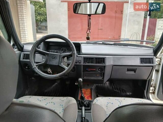 Белый ЗАЗ 1103 Славута, объемом двигателя 1.2 л и пробегом 78 тыс. км за 1550 $, фото 3 на Automoto.ua