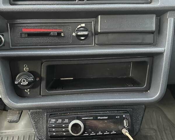 Белый ЗАЗ 1103 Славута, объемом двигателя 1.2 л и пробегом 160 тыс. км за 1200 $, фото 4 на Automoto.ua