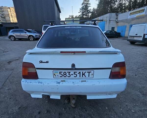 Белый ЗАЗ 1103 Славута, объемом двигателя 1.3 л и пробегом 112 тыс. км за 800 $, фото 4 на Automoto.ua