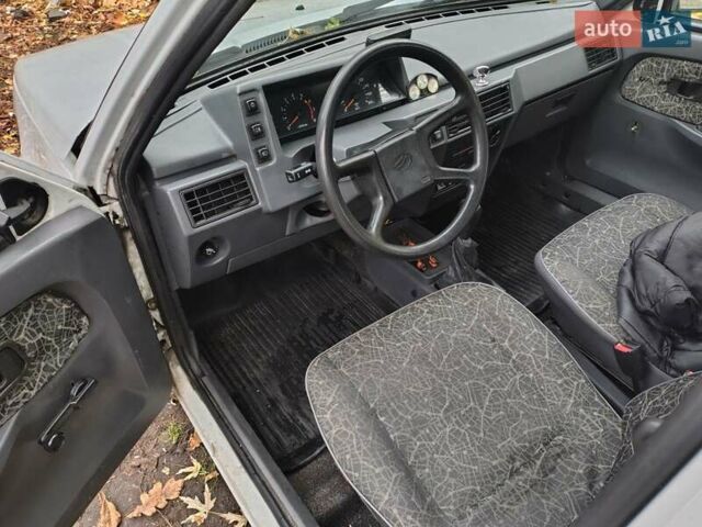 ЗАЗ 1103 Славута 2005 у Києві на Automoto.ua Білий ЗАЗ 1103 Славута, об'ємом двигуна 1.2 л та пробігом 99 тис. км за 850 $, фото 3 на Automoto.ua