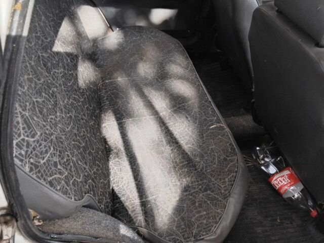 Белый ЗАЗ 1103 Славута, объемом двигателя 1.2 л и пробегом 130 тыс. км за 576 $, фото 6 на Automoto.ua