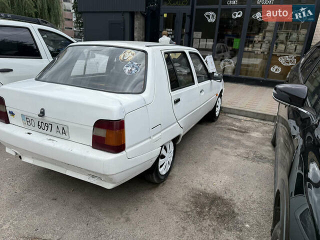 Белый ЗАЗ 1103 Славута, объемом двигателя 1.2 л и пробегом 180 тыс. км за 750 $, фото 11 на Automoto.ua