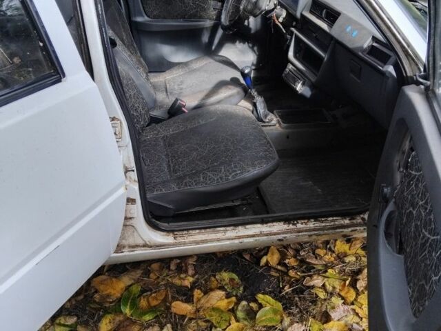 Белый ЗАЗ 1103 Славута, объемом двигателя 1.2 л и пробегом 130 тыс. км за 576 $, фото 7 на Automoto.ua