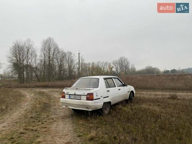 Білий ЗАЗ 1103 Славута, об'ємом двигуна 1.2 л та пробігом 999 тис. км за 800 $, фото 9 на Automoto.ua