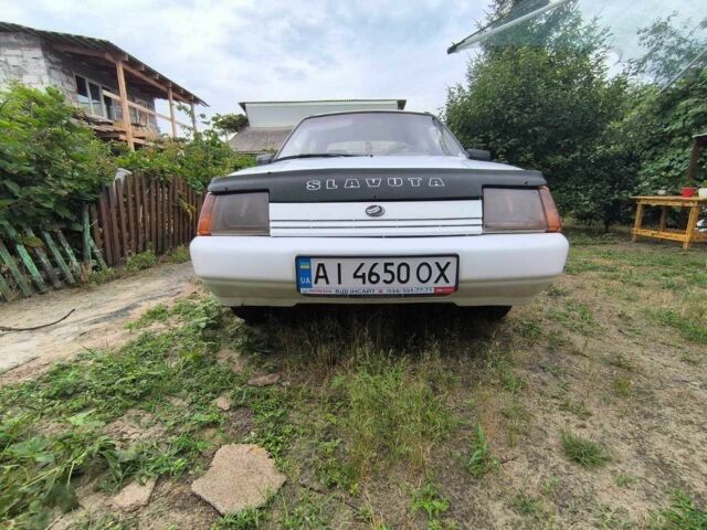 Белый ЗАЗ 1103 Славута, объемом двигателя 1.2 л и пробегом 75 тыс. км за 601 $, фото 2 на Automoto.ua