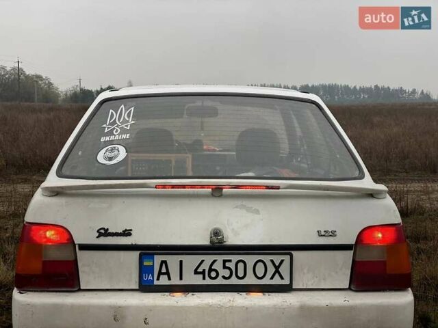 Білий ЗАЗ 1103 Славута, об'ємом двигуна 1.2 л та пробігом 999 тис. км за 850 $, фото 2 на Automoto.ua