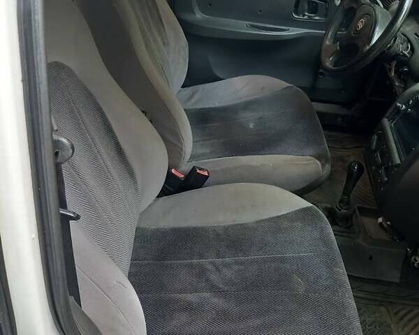 Білий ЗАЗ 1103 Славута, об'ємом двигуна 1.2 л та пробігом 50 тис. км за 1100 $, фото 12 на Automoto.ua