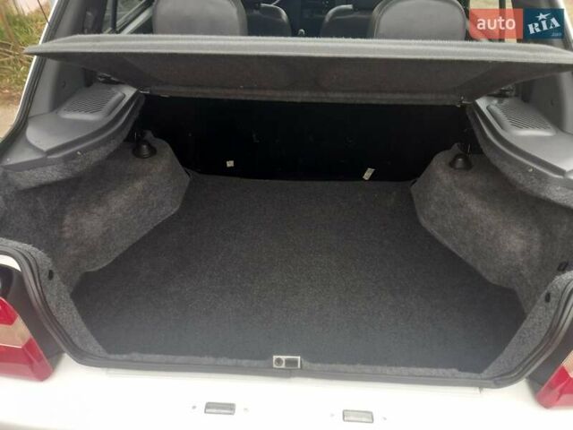 Белый ЗАЗ 1103 Славута, объемом двигателя 1.2 л и пробегом 20 тыс. км за 2350 $, фото 19 на Automoto.ua