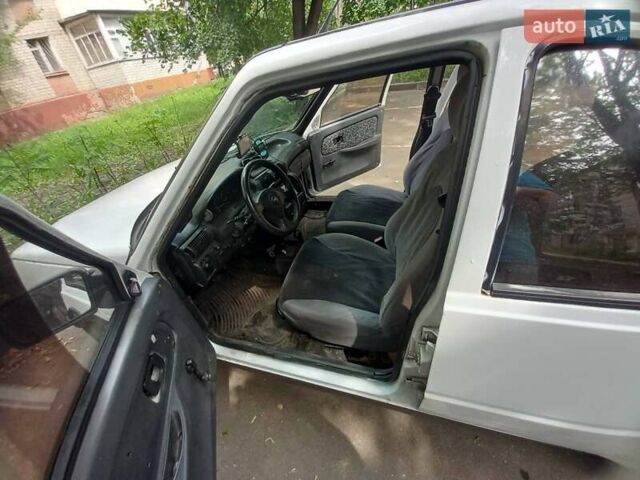 Білий ЗАЗ 1103 Славута, об'ємом двигуна 1.2 л та пробігом 50 тис. км за 1100 $, фото 5 на Automoto.ua