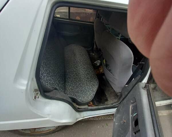 Білий ЗАЗ 1103 Славута, об'ємом двигуна 1.2 л та пробігом 50 тис. км за 1100 $, фото 9 на Automoto.ua