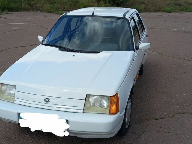 ЗАЗ 1103 Славута 2006 в Чернигове на Automoto.ua Белый ЗАЗ 1103 Славута, объемом двигателя 1.2 л и пробегом 20 тыс. км за 2000 $, фото 6 на Automoto.ua