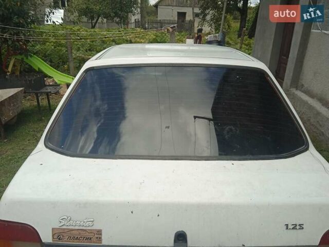 Белый ЗАЗ 1103 Славута, объемом двигателя 1.2 л и пробегом 72 тыс. км за 500 $, фото 4 на Automoto.ua