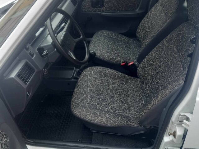 Белый ЗАЗ 1103 Славута, объемом двигателя 1.2 л и пробегом 20 тыс. км за 2350 $, фото 11 на Automoto.ua