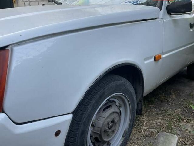 Белый ЗАЗ 1103 Славута, объемом двигателя 1.2 л и пробегом 132 тыс. км за 1076 $, фото 8 на Automoto.ua
