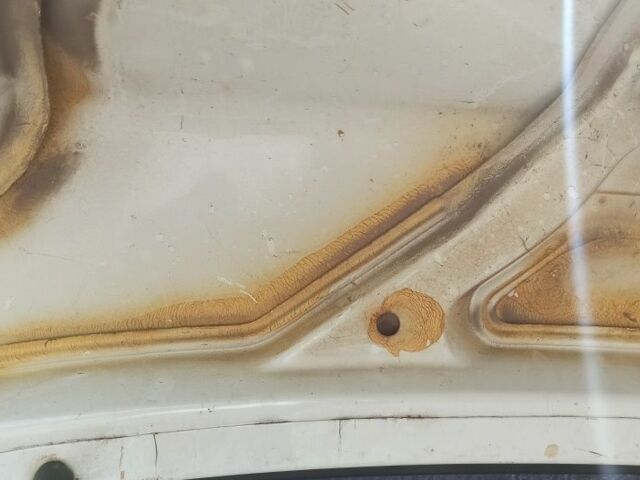 Белый ЗАЗ 1103 Славута, объемом двигателя 1.2 л и пробегом 247 тыс. км за 1350 $, фото 6 на Automoto.ua