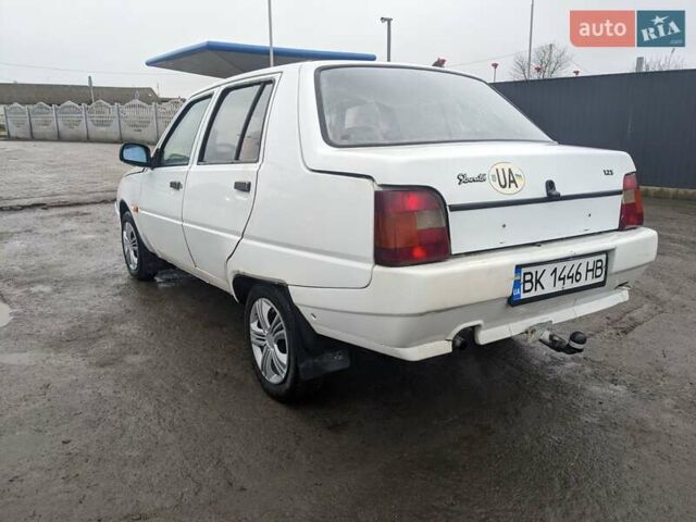 Белый ЗАЗ 1103 Славута, объемом двигателя 1.3 л и пробегом 170 тыс. км за 850 $, фото 7 на Automoto.ua