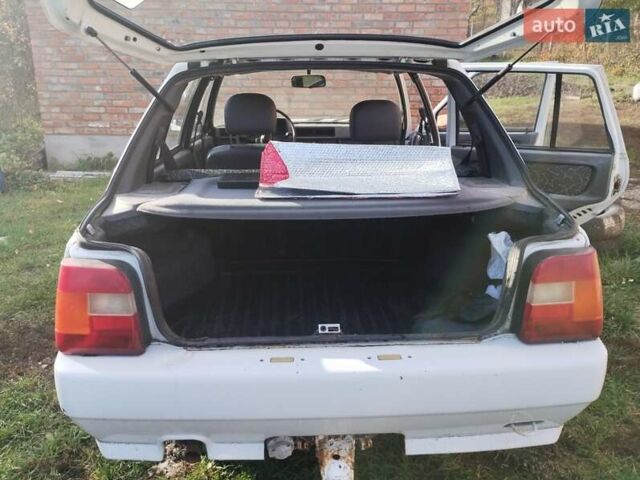 Белый ЗАЗ 1103 Славута, объемом двигателя 1.2 л и пробегом 50 тыс. км за 1500 $, фото 9 на Automoto.ua