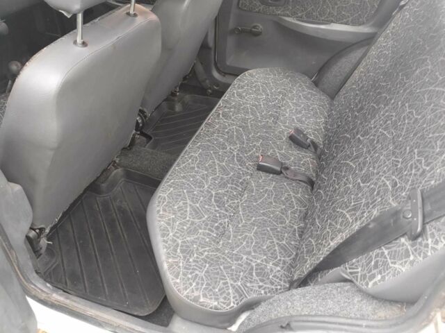 Білий ЗАЗ 1103 Славута, об'ємом двигуна 1.2 л та пробігом 50 тис. км за 1500 $, фото 3 на Automoto.ua