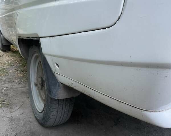 Белый ЗАЗ 1103 Славута, объемом двигателя 1.2 л и пробегом 132 тыс. км за 1076 $, фото 5 на Automoto.ua