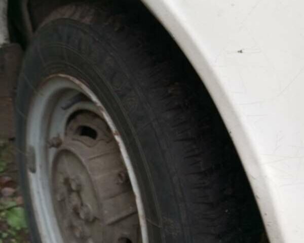 Білий ЗАЗ 1103 Славута, об'ємом двигуна 1.2 л та пробігом 128 тис. км за 500 $, фото 1 на Automoto.ua