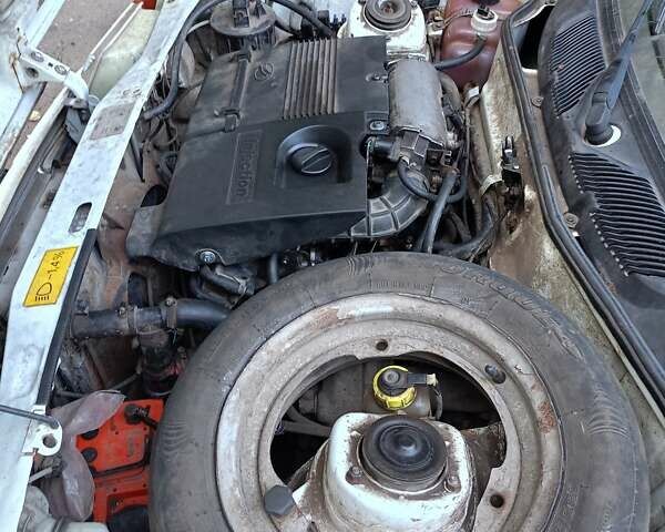 Белый ЗАЗ 1103 Славута, объемом двигателя 1.2 л и пробегом 194 тыс. км за 1800 $, фото 11 на Automoto.ua