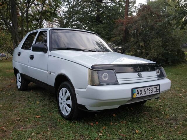 Білий ЗАЗ 1103 Славута, об'ємом двигуна 1.2 л та пробігом 112 тис. км за 800 $, фото 6 на Automoto.ua