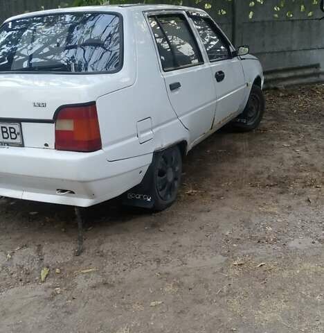 Белый ЗАЗ 1103 Славута, объемом двигателя 1.2 л и пробегом 150 тыс. км за 671 $, фото 2 на Automoto.ua