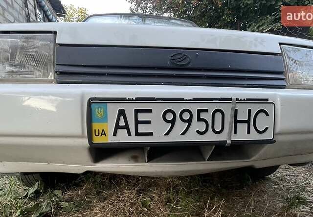 Белый ЗАЗ 1103 Славута, объемом двигателя 1.2 л и пробегом 132 тыс. км за 1076 $, фото 2 на Automoto.ua