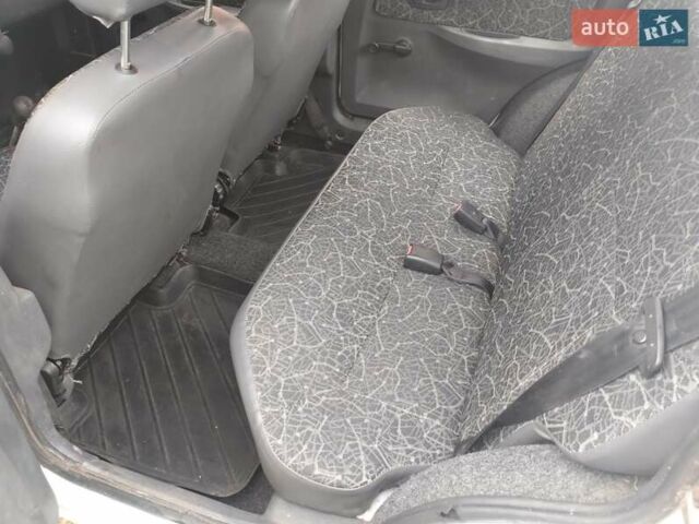 Белый ЗАЗ 1103 Славута, объемом двигателя 1.2 л и пробегом 50 тыс. км за 1500 $, фото 3 на Automoto.ua