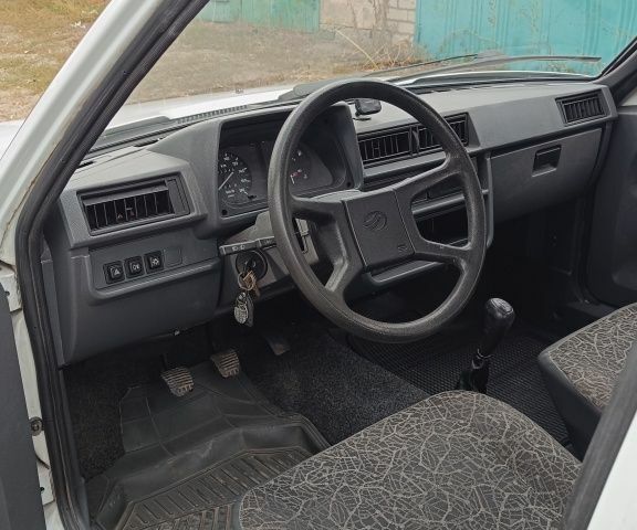 Белый ЗАЗ 1103 Славута, объемом двигателя 1.2 л и пробегом 101 тыс. км за 1400 $, фото 9 на Automoto.ua