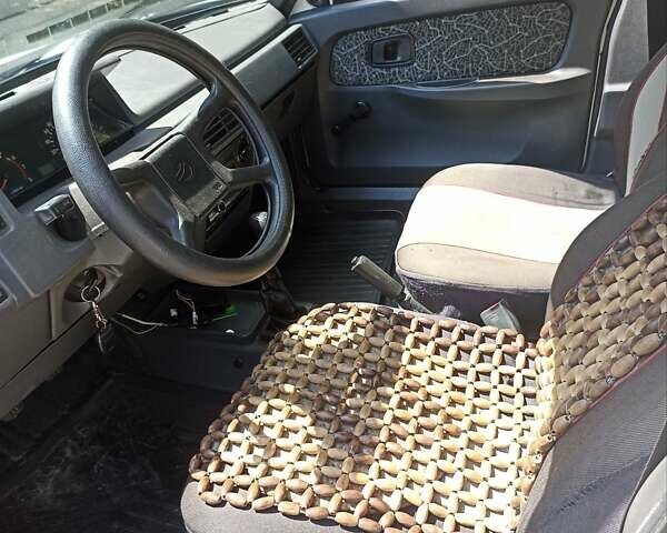 Белый ЗАЗ 1103 Славута, объемом двигателя 1.3 л и пробегом 105 тыс. км за 1000 $, фото 3 на Automoto.ua