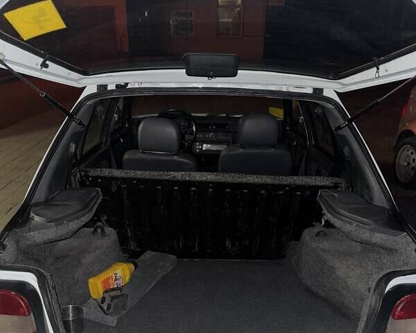 Белый ЗАЗ 1103 Славута, объемом двигателя 1.2 л и пробегом 59 тыс. км за 1800 $, фото 6 на Automoto.ua