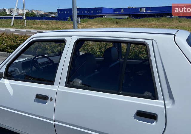 Белый ЗАЗ 1103 Славута, объемом двигателя 1.2 л и пробегом 60 тыс. км за 1100 $, фото 11 на Automoto.ua