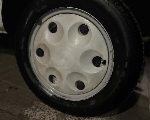 Белый ЗАЗ 1103 Славута, объемом двигателя 1.2 л и пробегом 59 тыс. км за 1800 $, фото 10 на Automoto.ua