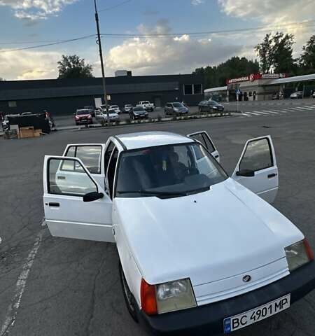 Белый ЗАЗ 1103 Славута, объемом двигателя 1.3 л и пробегом 109 тыс. км за 1200 $, фото 8 на Automoto.ua