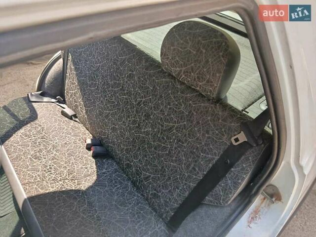 Белый ЗАЗ 1103 Славута, объемом двигателя 1.3 л и пробегом 175 тыс. км за 900 $, фото 4 на Automoto.ua