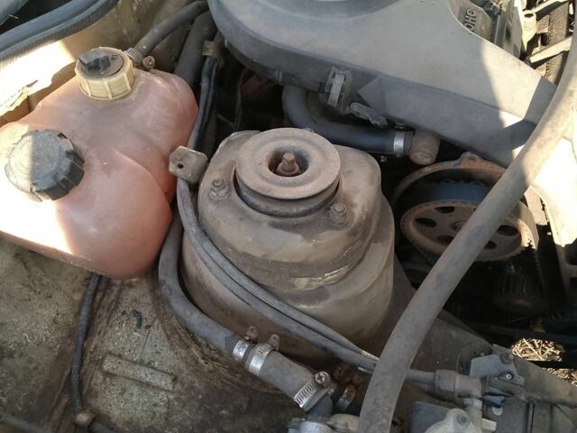 Бежевый ЗАЗ 1103 Славута, объемом двигателя 1.2 л и пробегом 117 тыс. км за 800 $, фото 1 на Automoto.ua