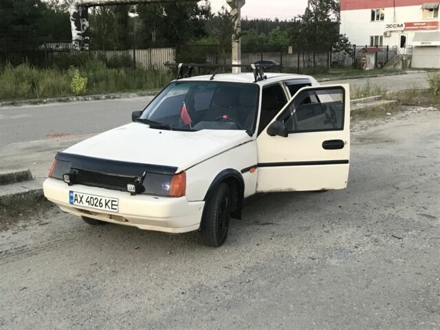 Бежевый ЗАЗ 1103 Славута, объемом двигателя 1.1 л и пробегом 2 тыс. км за 593 $, фото 1 на Automoto.ua