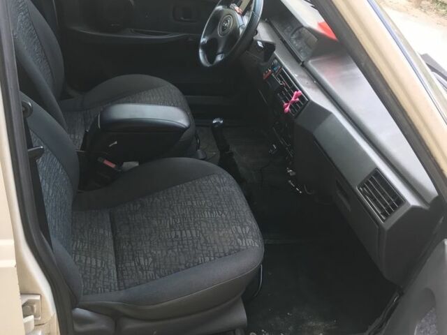 Бежевый ЗАЗ 1103 Славута, объемом двигателя 1.1 л и пробегом 2 тыс. км за 593 $, фото 8 на Automoto.ua