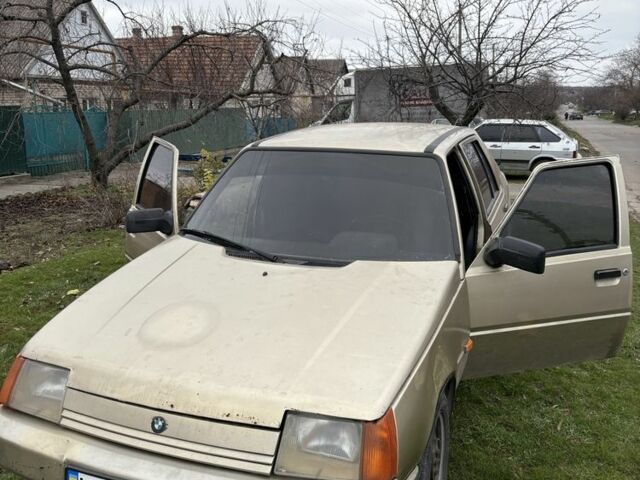 Бежевый ЗАЗ 1103 Славута, объемом двигателя 1.2 л и пробегом 1 тыс. км за 600 $, фото 2 на Automoto.ua