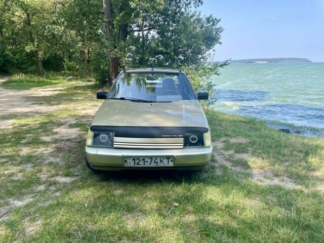 Бежевый ЗАЗ 1103 Славута, объемом двигателя 1.2 л и пробегом 170 тыс. км за 597 $, фото 7 на Automoto.ua