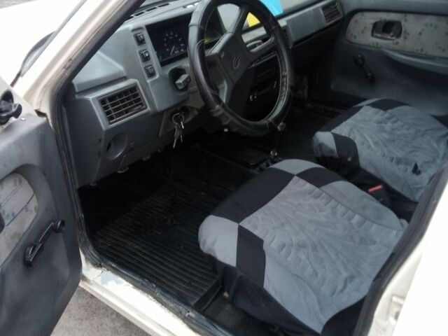 Бежевый ЗАЗ 1103 Славута, объемом двигателя 0 л и пробегом 100 тыс. км за 750 $, фото 2 на Automoto.ua