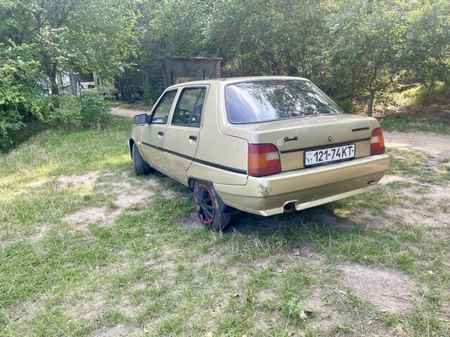 Бежевый ЗАЗ 1103 Славута, объемом двигателя 1.2 л и пробегом 170 тыс. км за 597 $, фото 4 на Automoto.ua