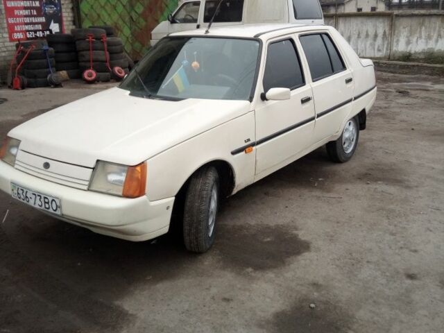 Бежевый ЗАЗ 1103 Славута, объемом двигателя 0 л и пробегом 100 тыс. км за 750 $, фото 5 на Automoto.ua