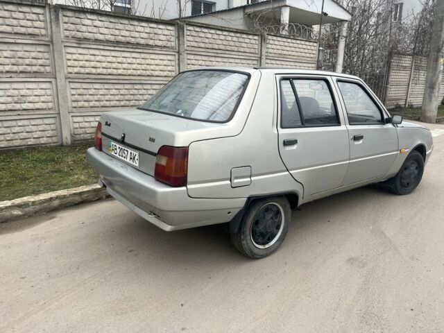 Бежевый ЗАЗ 1103 Славута, объемом двигателя 1.2 л и пробегом 125 тыс. км за 1042 $, фото 3 на Automoto.ua