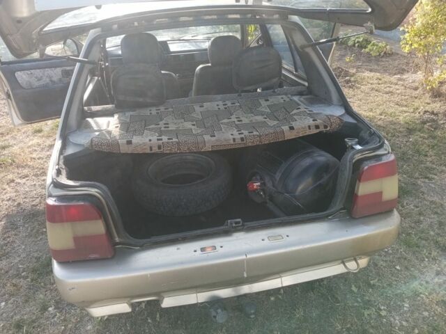 Бежевый ЗАЗ 1103 Славута, объемом двигателя 1.3 л и пробегом 118 тыс. км за 600 $, фото 3 на Automoto.ua