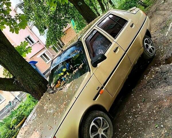 Бежевый ЗАЗ 1103 Славута, объемом двигателя 1.2 л и пробегом 150 тыс. км за 800 $, фото 6 на Automoto.ua